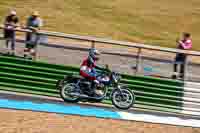 Vintage-motorcycle-club;eventdigitalimages;mallory-park;mallory-park-trackday-photographs;no-limits-trackdays;peter-wileman-photography;trackday-digital-images;trackday-photos;vmcc-festival-1000-bikes-photographs